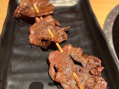 薄切牛舌串-大和食乐·鲜和牛酸汤火锅(环宇荟店)