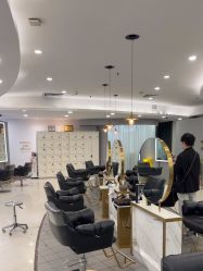 -八佰伴8008星级形象店