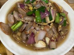 -包整·丝娃娃(甲秀楼景观店)