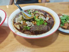 -朱大嘴肥肠血旺(福字街店)