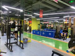 -健美丽人健身俱乐部(雪枫路店)