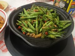 -堂瓦里·33年传统赣菜(第一街区店)