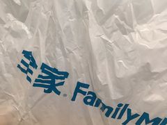 -全家便利店(莲花池东路店)