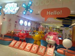 -乐多星球潮玩中心(沈阳嘉里城店)
