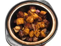 石锅黑椒蒜子雪花牛肋粒-喜来登由由大酒店九州膳坊中餐厅