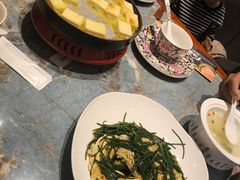 -哈啾嗨·新概念蒙餐(红星新城店)