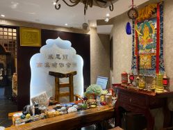 -威思丽高温瑜伽会馆