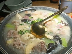 -蜜桃餐厅·伴山(湖滨商业街店)