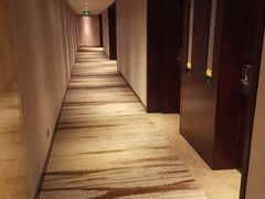 -上海龙之梦万丽酒店