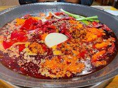 -周幺妹重庆老火锅(银泰城总店)