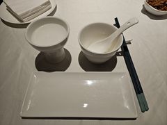 餐具摆设-尘香•传统川菜(创汇首座店)
