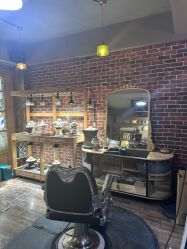 -青木造型HAIR·あおき髪を刈る潮人店