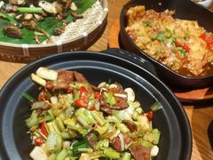 -云海肴·汽锅鸡·云南代表菜(天山百盛优客店)