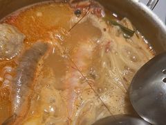 -红鼎豆捞·非遗鲍皇汤火锅(宝丰路店)