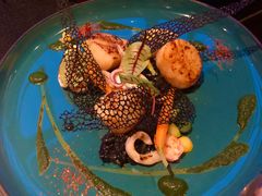 香煎扇贝配迷你混合海鲜-AZUL by FUEL蓝色·法式酒馆(琶醍店)