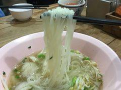 鱼肉粉-马里奥明星猪脚饭