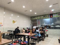 -继红顺河抄手名小吃