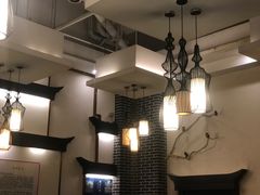 大堂-仁虎老火锅(黄泥磅店)