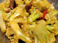 干锅腊肉花菜-避风塘(百联东郊店)