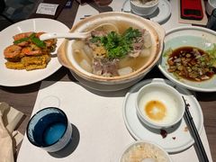 -港丽餐厅(来福士店)