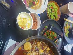 -钳小柒·小龙虾蓝龙王烧烤夜宵(长寿路店)