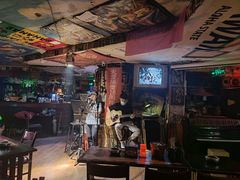 -南京天堂隔壁酒吧