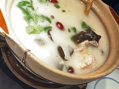 铁棍山药炖江团鱼-掌柜的店·河南菜(日月光店)