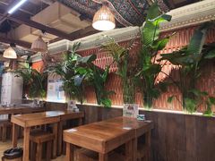 -云阿蛮云南生烫牛肉米线(奉贤路店)