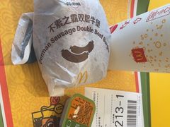 -麦当劳(银泰城店)