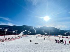 -鳌山滑雪度假区