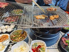 -合易泓烤肉•首创生椰大油边(宁山路店)