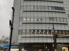 -上海来福士广场