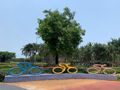 -万绿园