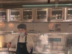 -佬麻雀·剁椒鱼头(京基KK One店)