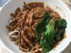 -华威达牛庄(黄埔大道西店)