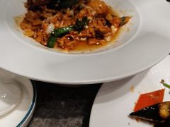 -闫府私房菜(恒隆店)