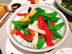 五彩时蔬-云海肴·汽锅鸡·云南菜(领展购物广场·中关村店)