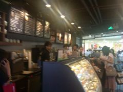 -星巴克(广州中华广场B1层店)