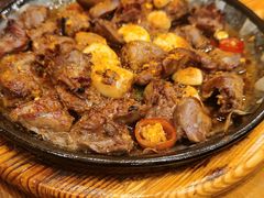 -老东镇啤酒屋海鲜加工·蒸汽海鲜·海鲜烧烤(台东店)