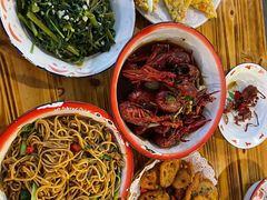 -冶建镜子·老南昌大排档·江西虾王(总店)