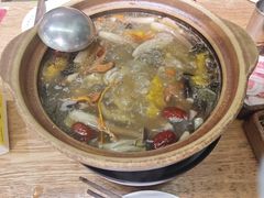 -菌小白火锅(时尚天河店)