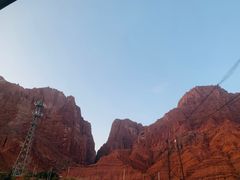 -天山神秘大峡谷