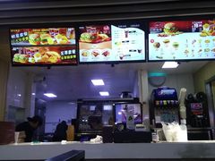 -华莱士炸鸡汉堡(崇文门搜秀城店)