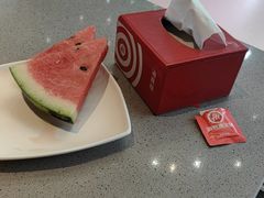 -海底捞火锅(新松江路生日主题店)