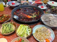 -赵美丽·重庆社区火锅·直营店(火车东站·中豪国际店)