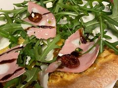 -WOLFGANG PUCK KITCHEN & BAR(迪士尼小镇店)