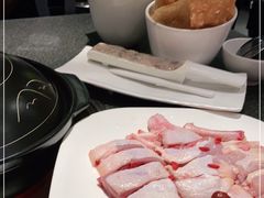 -野迹·石橄榄鸡·烧烤(新洲店)