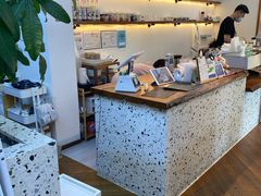 -Line 咖啡(石厦花园店)