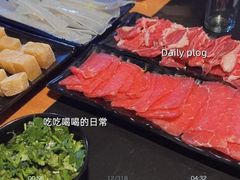 -果松木炭酸菜铜火锅·外婆参鸡汤