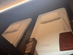 -泰·菩提树下[泰式按摩x精油SPAx肩颈头疗](新景店)